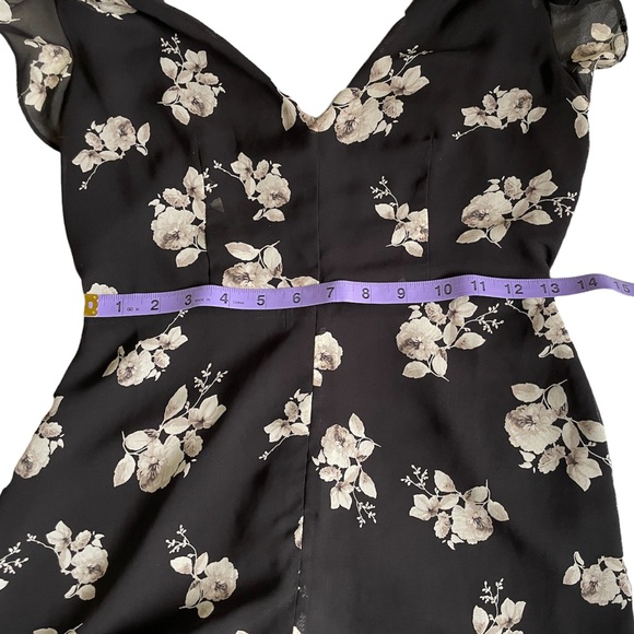 Urban Outfitters Kimchi Blue black floral romper - Picture 13 of 13